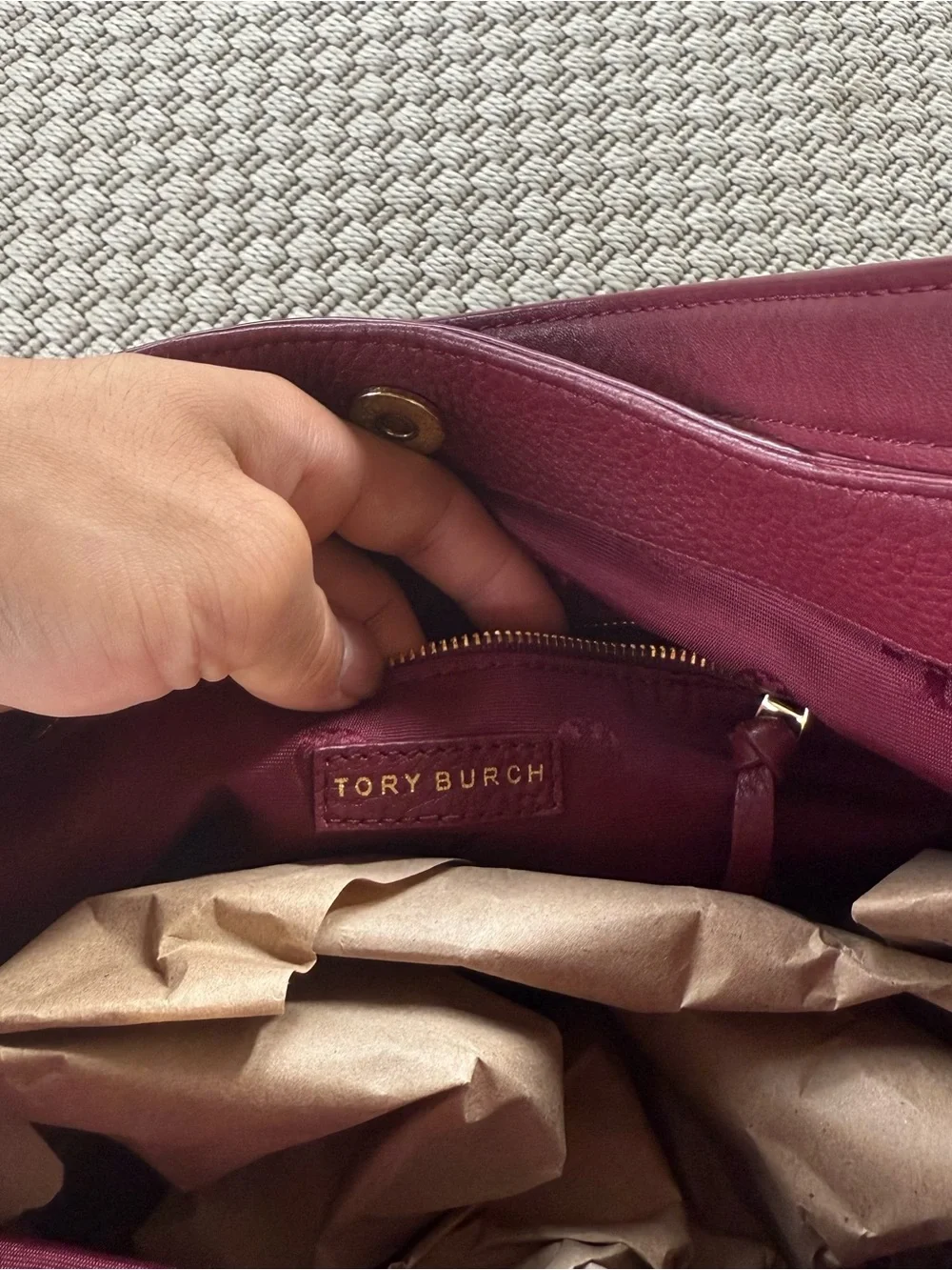 Tory Burch mercer slouchy hobo shiraz leather handbag